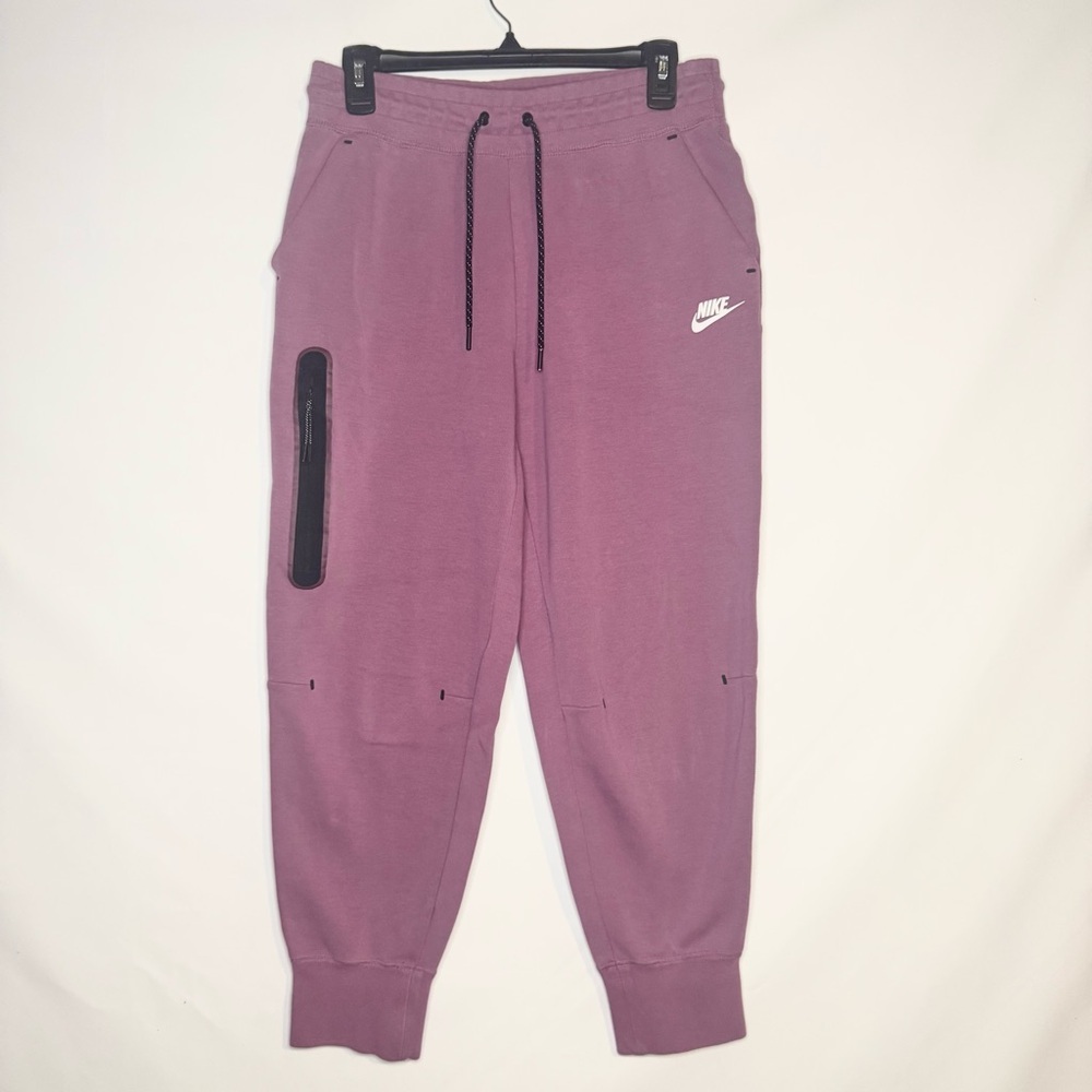 Nike Sportswear Tech Fleece Joggers Women’s Size Medium Purple